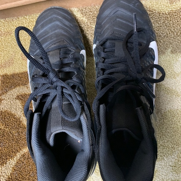 Nike Football Cleats - Picture 4 of 5